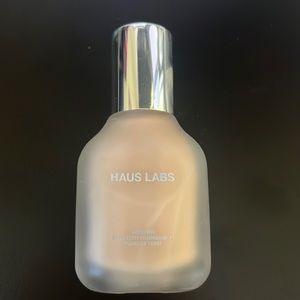 Haus Labs Triclone Foundation 175 Light Neutral